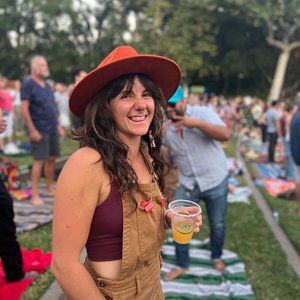 Meet your Posher, Angela